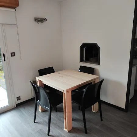 Esquieze-sere Люс-Сен-Совёр